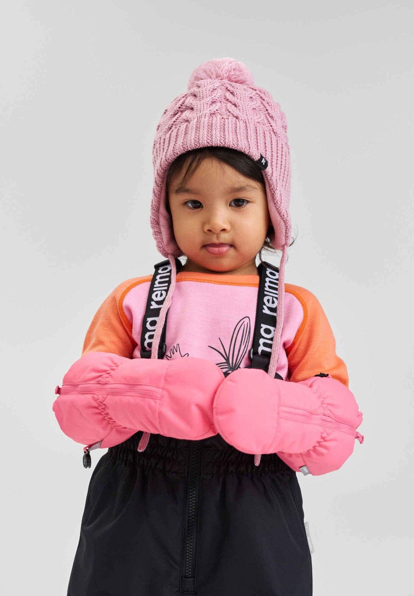 Villavoodriga Reima Tassuin talvekindad 'Soft coral' 5300326A-3310