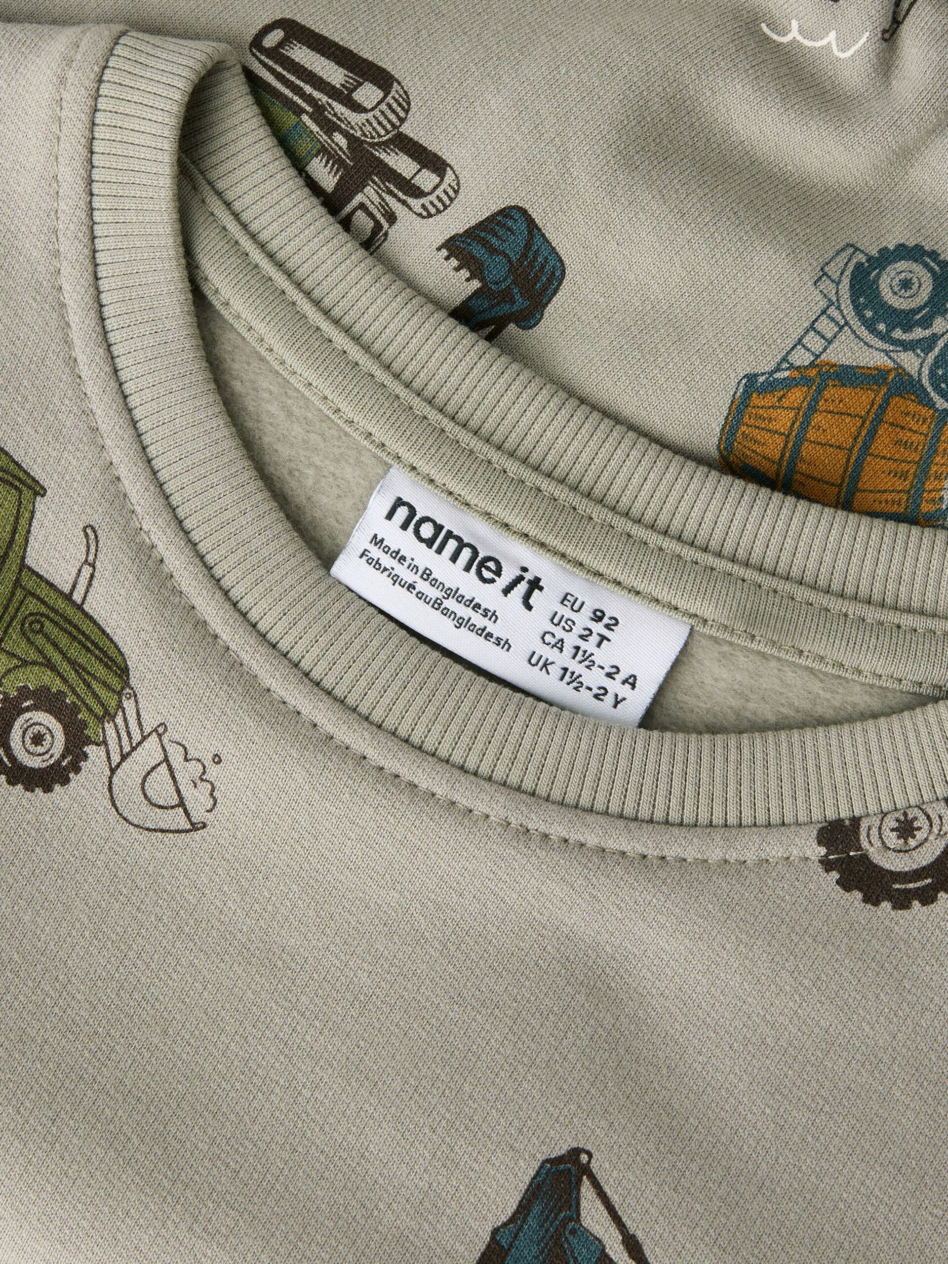 NMMBASIL Name it dressipluus 'Dried Sage'