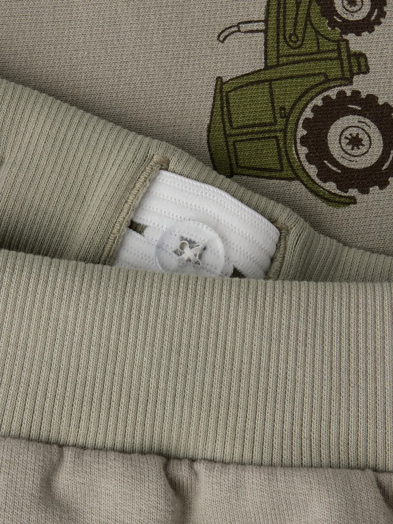 NMMBASIL Name it dressipüksid 'Dried Sage'